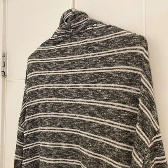 Postmark (Anthro) Mika Gray and White Striped Turtleneck Sweater - Picture 5 of 8
